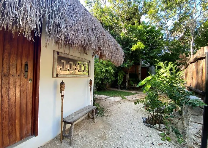 La Casa De Maria 11:11 Hotel