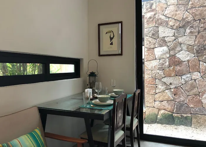 Hotel La Casa De María 11:11 *