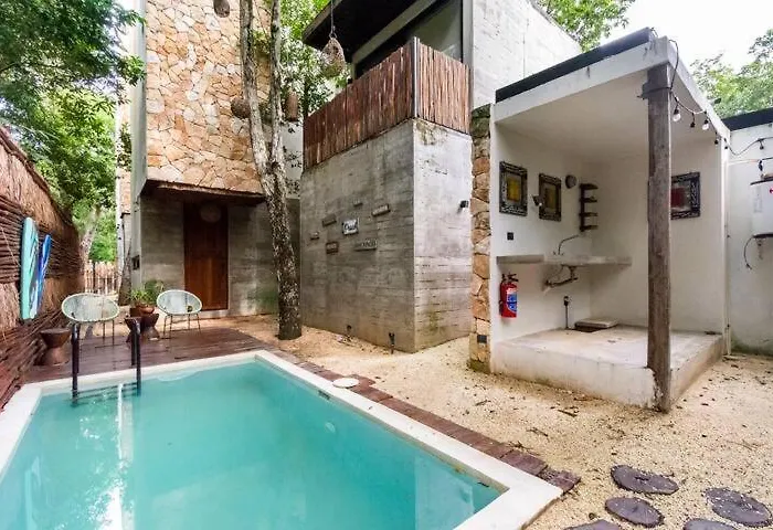 La Casa De Maria 11:11 * Chemuyil