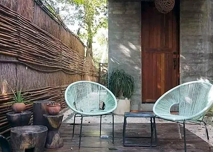 La Casa De Maria 11:11